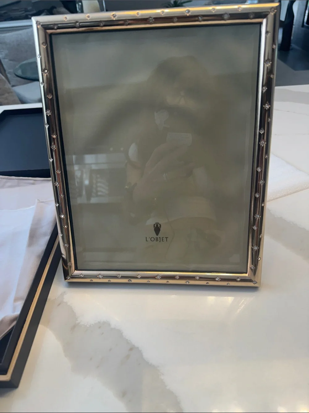LObjet elegant gold